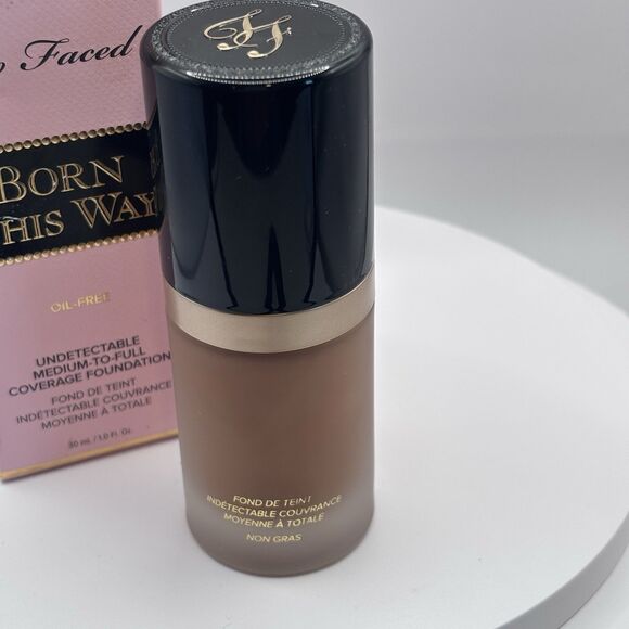 Too Faced Born This Way Foundation 1 fl oz/ 30ml Mocha NIB - Picture 9 of 10